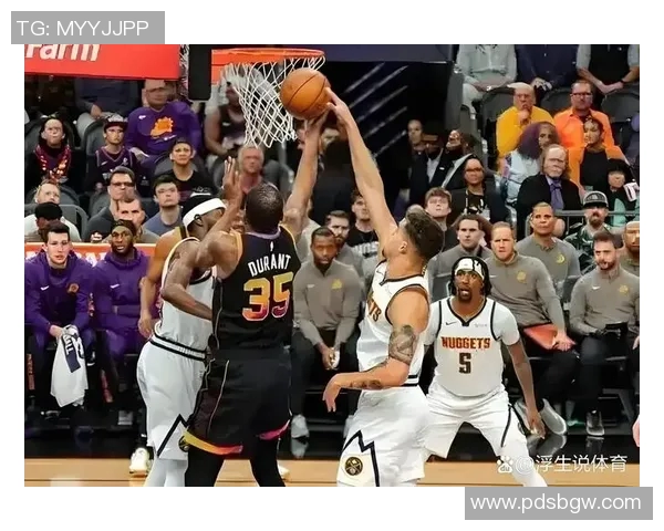 湖人对阵太阳精彩全场录像回顾十二月比赛亮点与分析