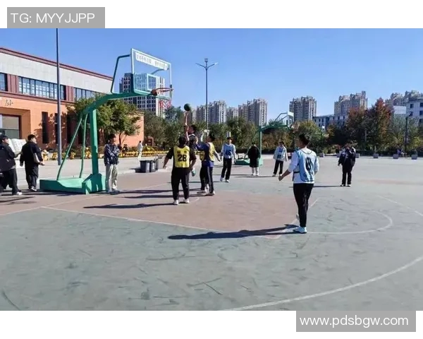 热血沸腾的3vs3篮球赛精彩回顾团队协作与个人技术的完美结合